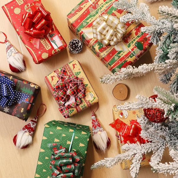 Reversible Holiday Wrapping Paper