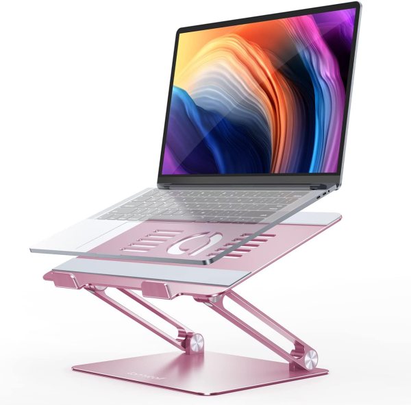 Adjustable laptop riser